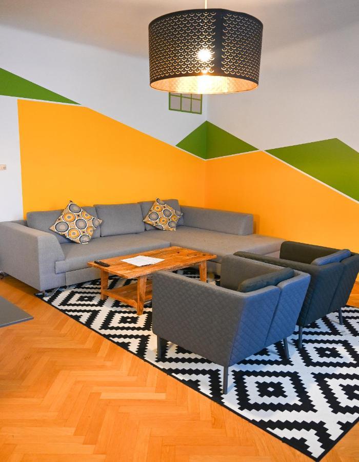 Exclusive Apartment Schoenbrunn Wina Bagian luar foto